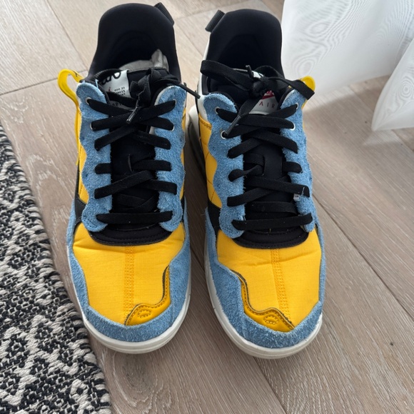 Jordan MA2 “University Gold” - Picture 6 of 8